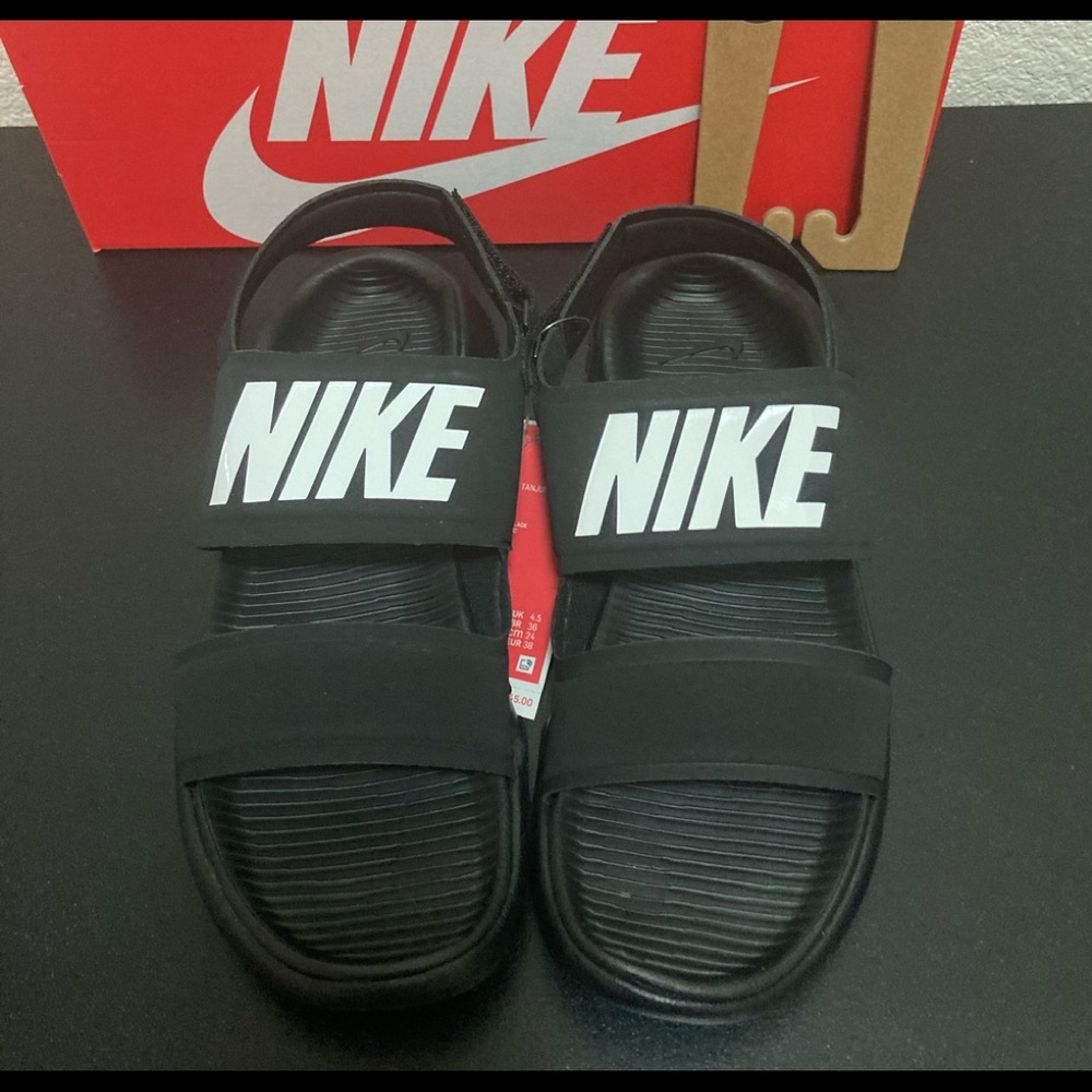 NEW WOMENS NIKE TANJUN SANDALS SZ 6 7 8 CUTE BLACK STYLE 882694001 AUTHENTIC - Picture 5 of 16